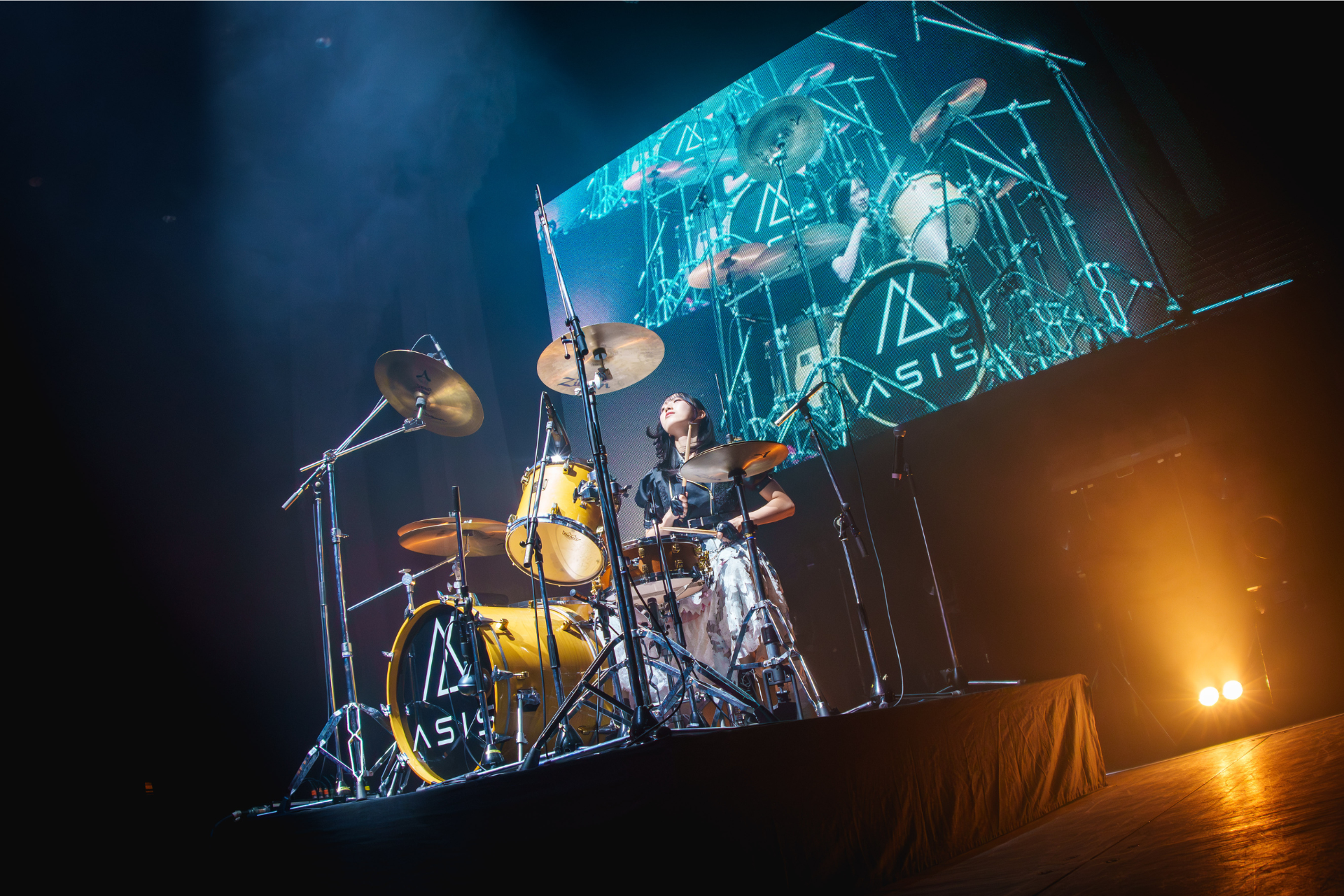 北川姫子による圧巻のソロドラム